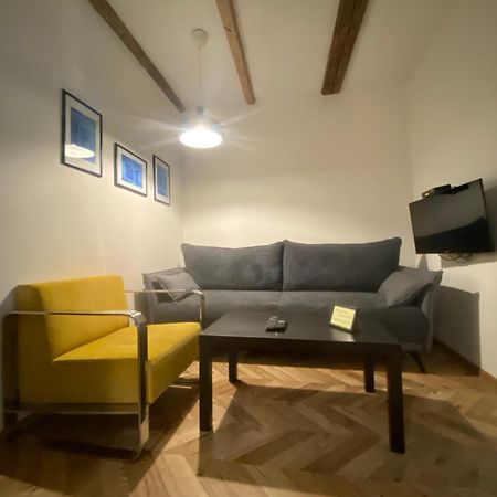 Historical Apartments V18 Кошице Екстер'єр фото